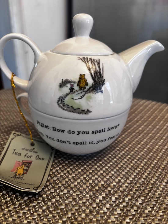 Disney Other - Winnie the Pooh 'Tea for One' Teapot Set - White with Yellow Accent